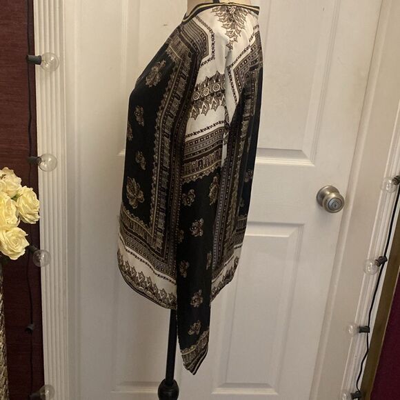 Beulah scarf print long sleeve top, M - Picture 9 of 12